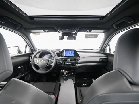 Certified 2026 Lexus UX 300h FWD w/ Accessory Package (Z1) image 15