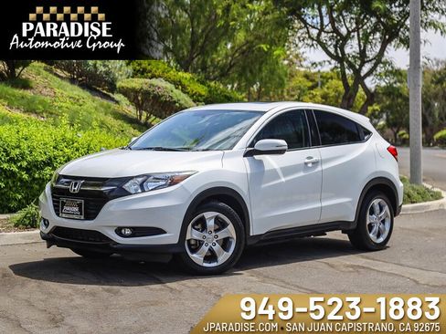 Used 2017 Honda HR-V EX image 1