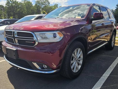 Used 2019 Dodge Durango SXT w/ 3rd Row Seating Group AWD/4WD image 1