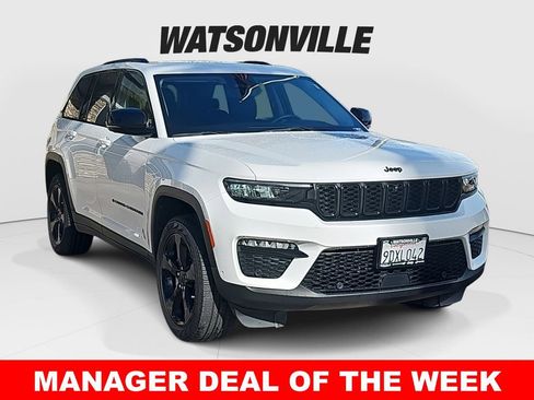 Used 2023 Jeep Grand Cherokee Limited w/ Luxury Tech Group II image 1