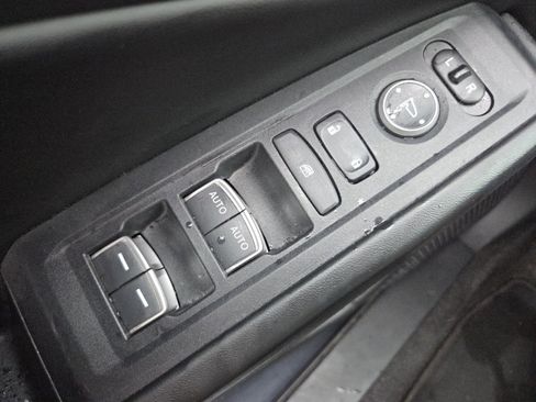 Used 2023 Honda Accord EX image 26