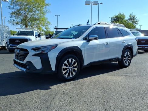 Used 2024 Subaru Outback Touring XT w/ Popular Package #2 AWD/4WD image 8