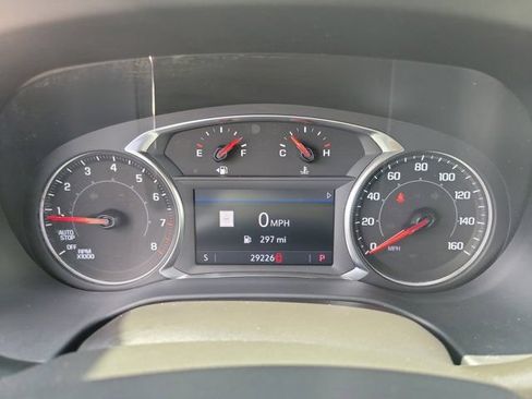 Used 2023 GMC Acadia SLT FWD image 24