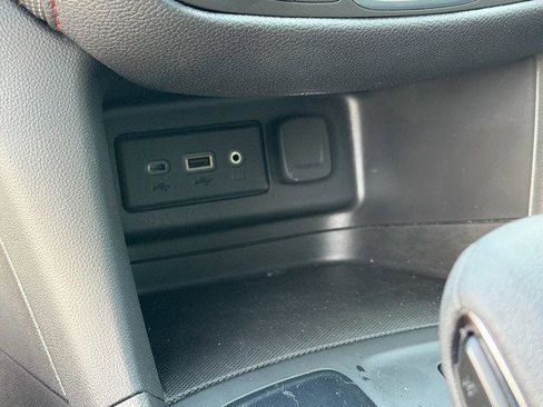 Used 2024 Chevrolet Equinox RS image 29