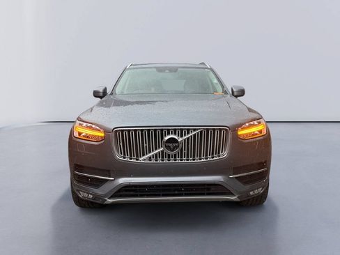 Used 2017 Volvo XC90 T6 Inscription w/ Vision Package AWD/4WD image 8