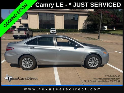 Used 2017 Toyota Camry LE FWD image 5