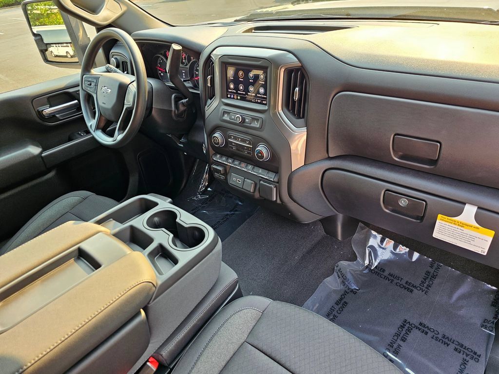 New 2026 Chevrolet Silverado 2500 Custom w/ Custom Value Package AWD/4WD image 10