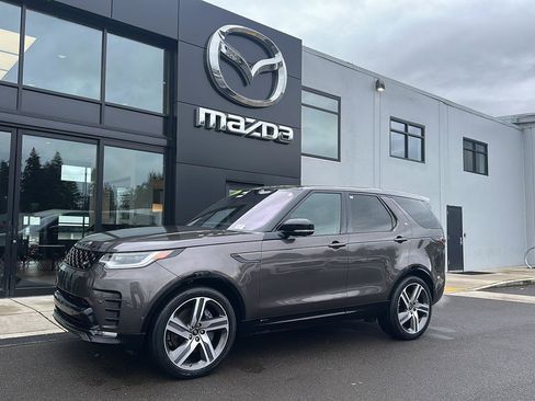 Used 2021 Land Rover Discovery HSE R-Dynamic image 2