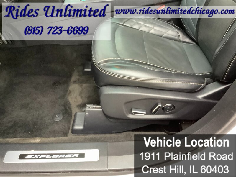 Used 2017 Ford Explorer Platinum AWD/4WD image 11