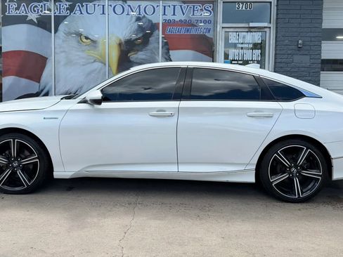Used 2019 Honda Accord EX image 6