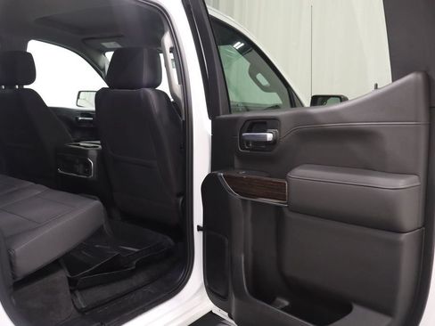 Used 2020 GMC Sierra 1500 Elevation w/ Elevation Value Package AWD/4WD image 17
