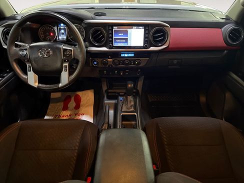 Used 2023 Toyota Tacoma SR5 AWD/4WD image 17