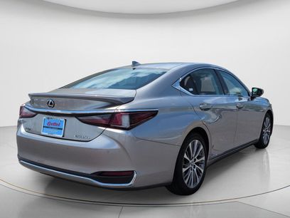 Used 2021 Lexus ES 300h w/ Premium Package