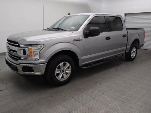 Used 2020 Ford F150 XLT RWD image 2