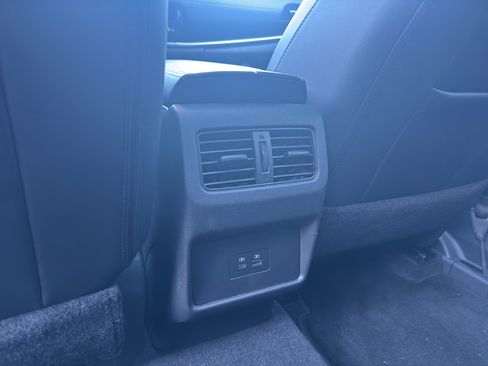 Certified 2023 Nissan Rogue SL image 21