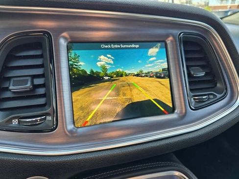 Used 2017 Dodge Challenger R/T Scat Pack image 22