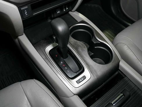 Used 2017 Honda Pilot EX-L image 22