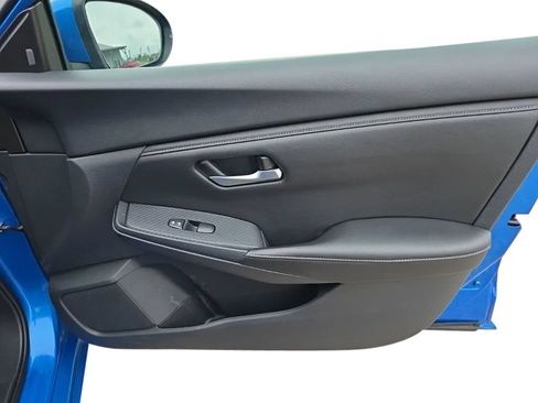 Used 2024 Nissan Sentra SV FWD image 19
