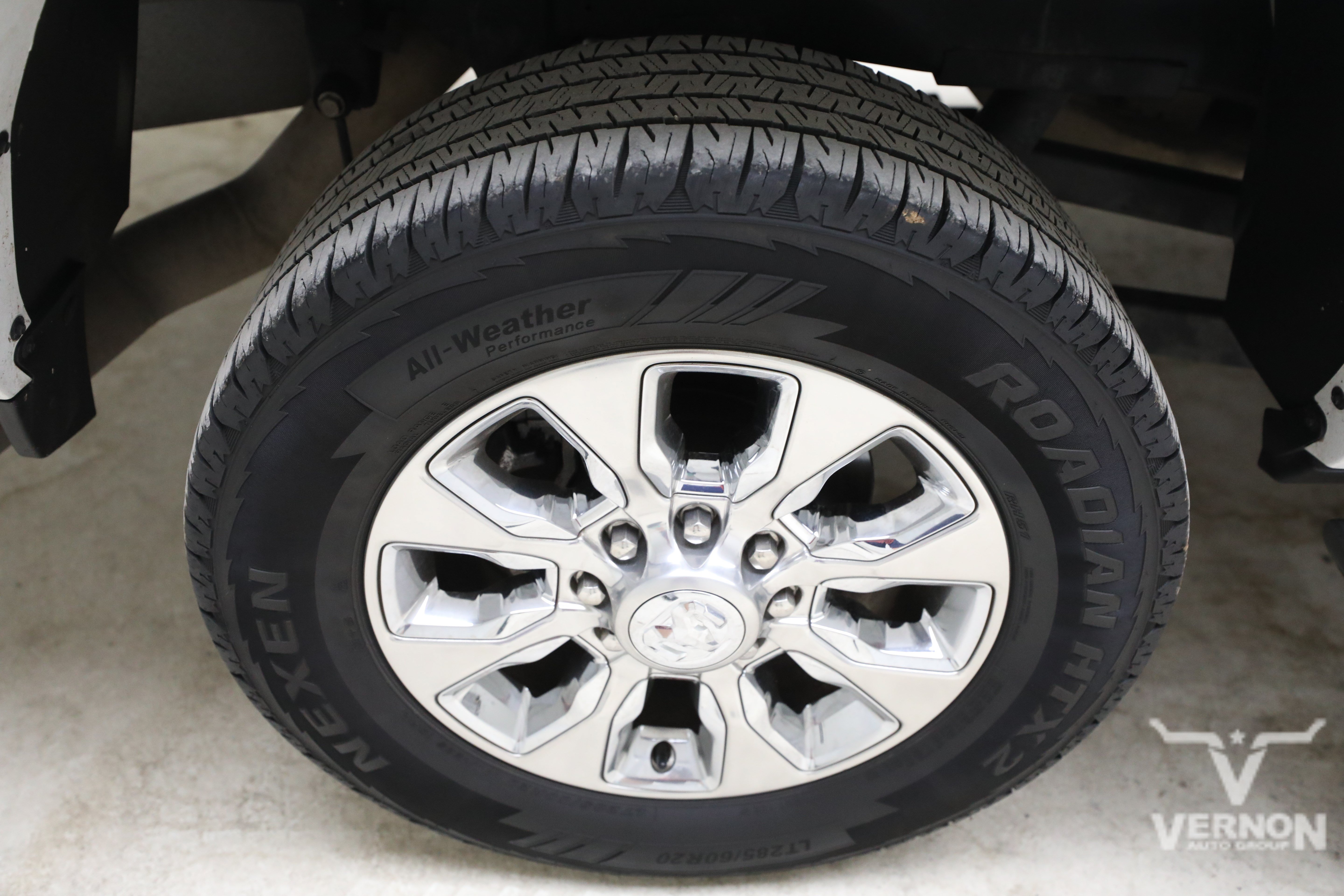 Used 2024 RAM 2500 Limited AWD/4WD image 35