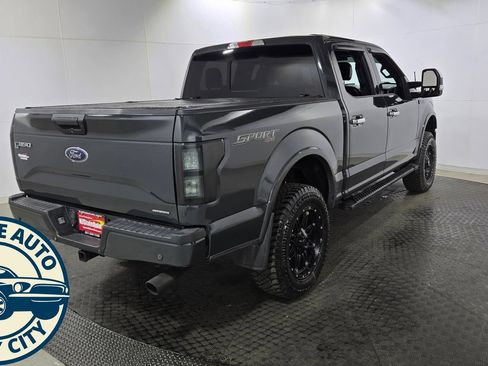 Used 2016 Ford F150 XLT w/ Equipment Group 302A Luxury AWD/4WD image 7