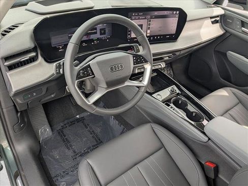 New 2026 Audi Q3 quattro 2.0T AWD/4WD image 3