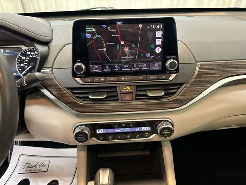 Used 2019 Nissan Altima 2.5 Platinum FWD image 6