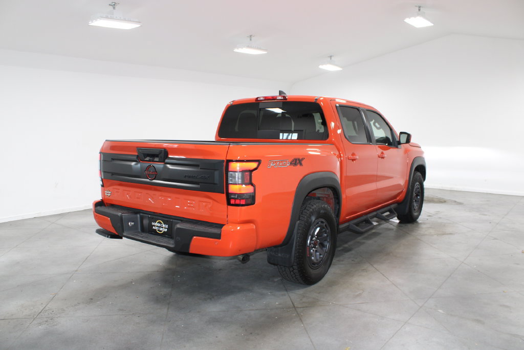 Used 2025 Nissan Frontier PRO-4X AWD/4WD image 9