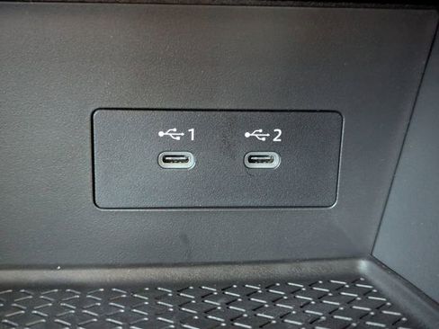 New 2026 Nissan Pathfinder SV image 21