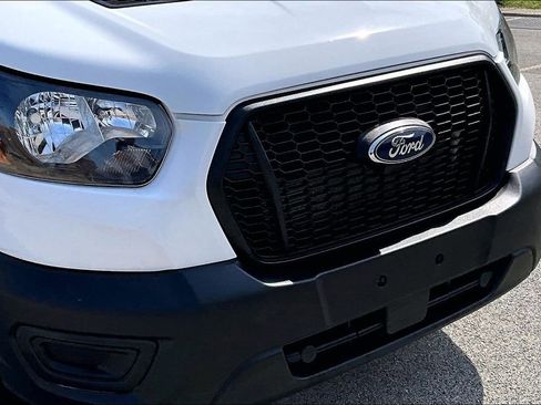 Certified 2023 Ford Transit 350 DRW RWD image 29
