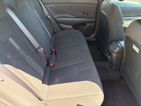 Certified 2025 Hyundai Elantra Sport FWD image 15