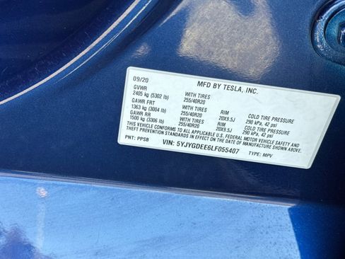 Used 2020 Tesla Model Y Long Range image 27