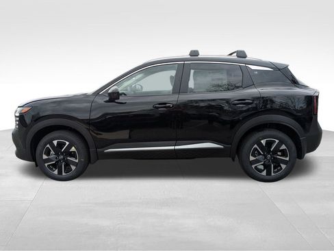 New 2026 Nissan Kicks SV w/ Cold Weather Package AWD/4WD image 12