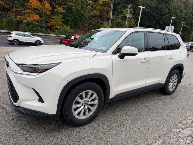 Certified 2024 Toyota Grand Highlander AWD image 7