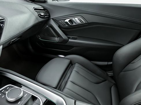 Used 2022 BMW Z4 sDrive30i image 35