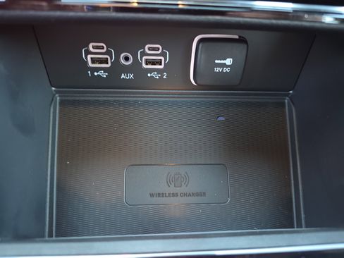 New 2025 Jeep Grand Cherokee Altitude image 7