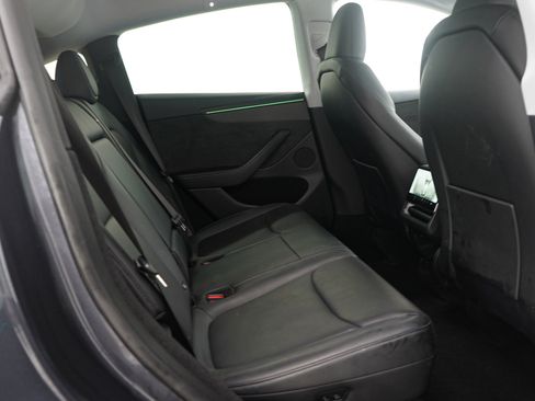 Used 2026 Tesla Model Y AWD image 14