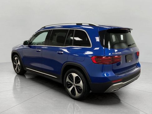 Used 2026 Mercedes-Benz GLB 250 4MATIC image 7