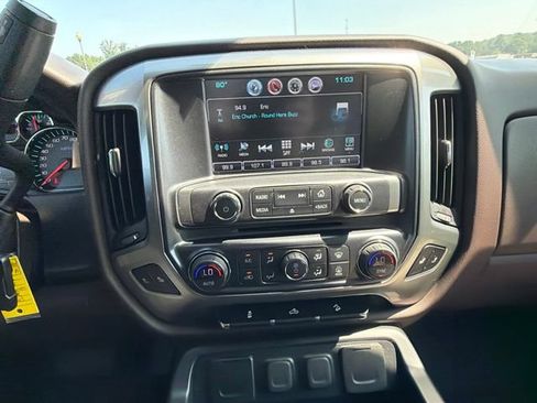 Used 2018 Chevrolet Silverado 1500 LT w/ All Star Edition AWD/4WD image 23