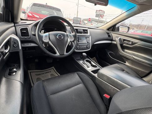 Used 2016 Nissan Altima 2.5 SR image 10
