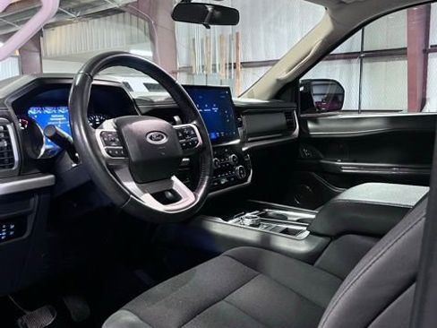 Used 2022 Ford Expedition XL image 7