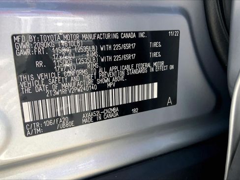 Used 2023 Toyota RAV4 XLE FWD image 63