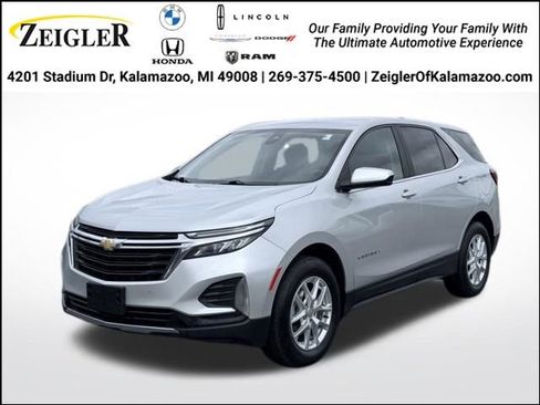 Used 2022 Chevrolet Equinox LT AWD/4WD image 1