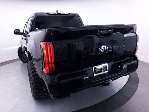 Used 2024 Toyota Tundra Platinum AWD/4WD image 11