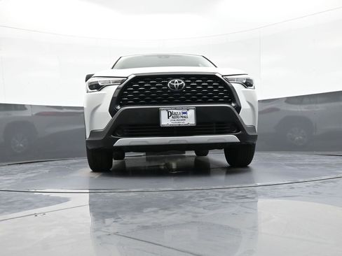 Certified 2022 Toyota Corolla Cross L AWD/4WD image 26