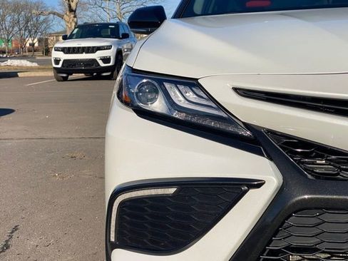 Used 2023 Toyota Camry XSE image 13