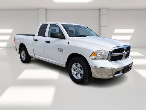 Certified 2024 RAM 1500 Classic SLT image 7