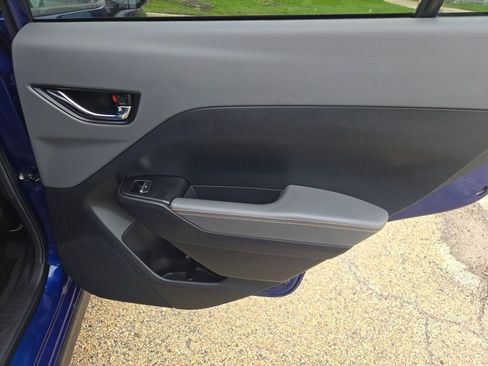 Certified 2025 Subaru Crosstrek 2.5i Limited AWD/4WD image 8