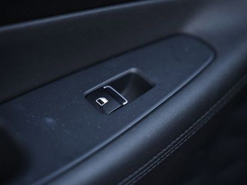 Used 2023 Hyundai Santa Fe SE image 23