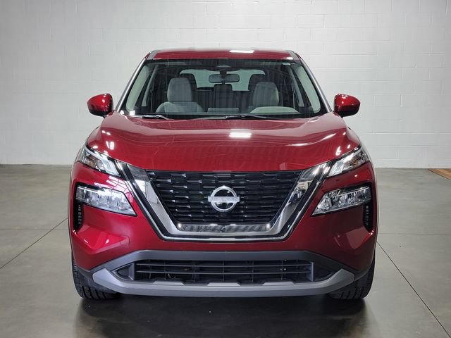 Used 2023 Nissan Rogue SV AWD/4WD image 3