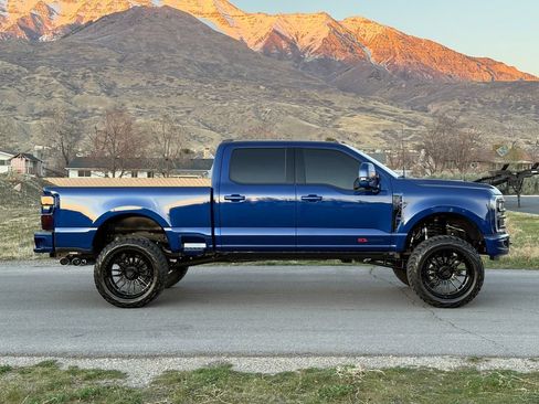 Used 2026 Ford F350 Platinum AWD/4WD image 8